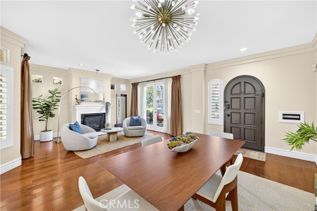 120 N Loreta WALK