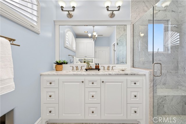 120 N Loreta WALK