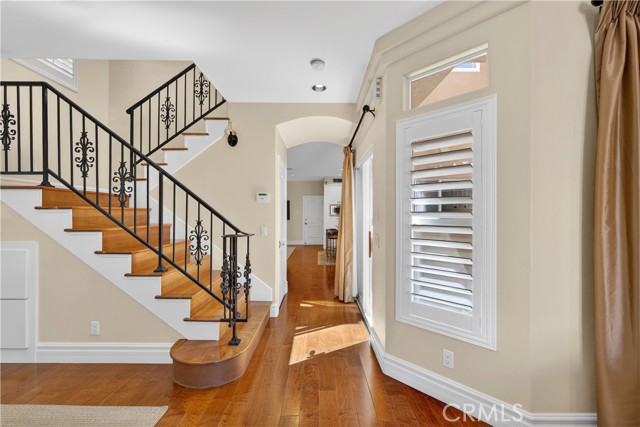 120 N Loreta WALK