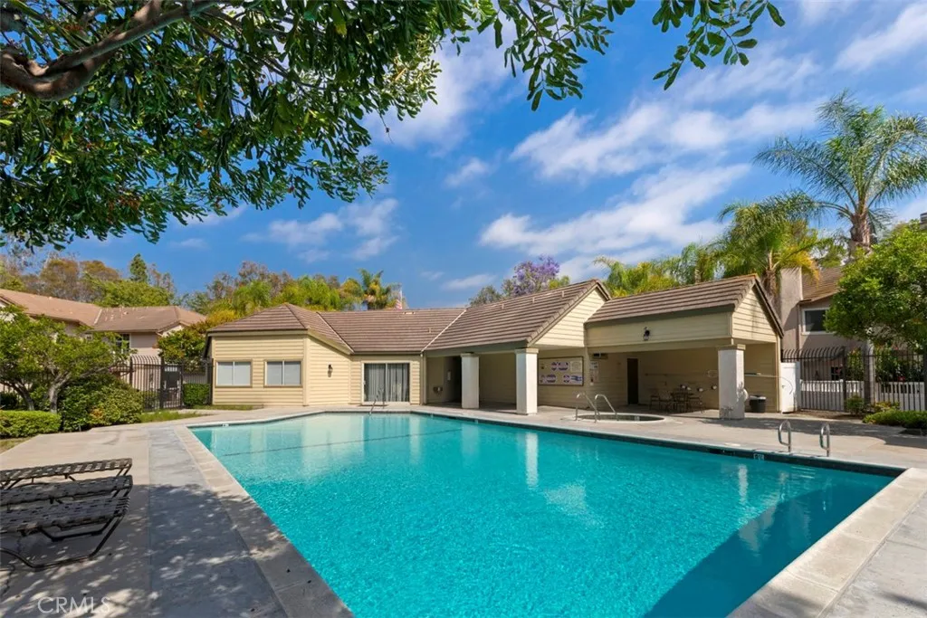 24392 Kingston Court Unit 72