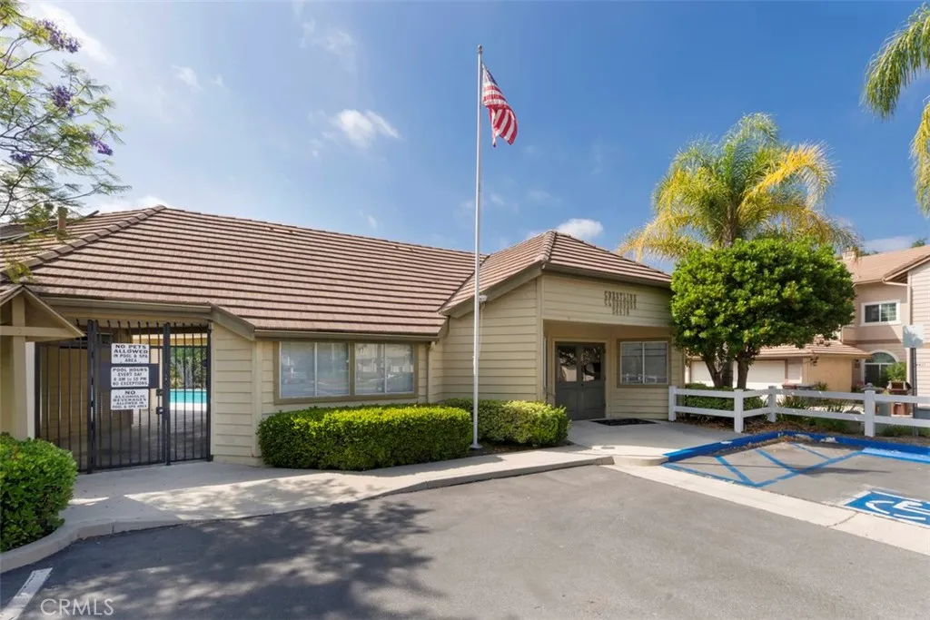 24392 Kingston Court Unit 72