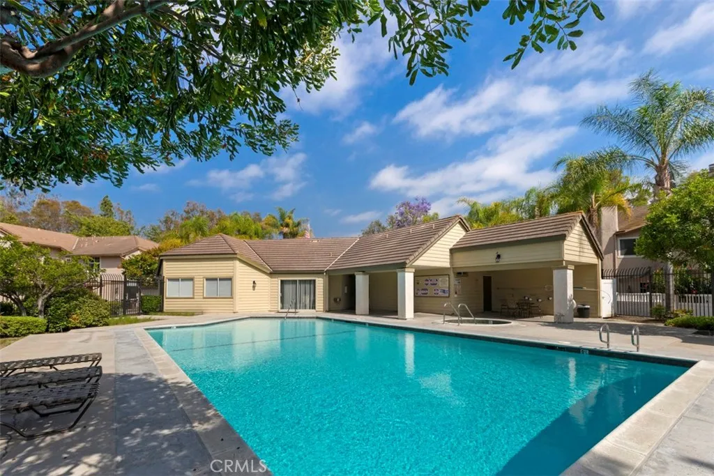 24392 Kingston Court Unit 72