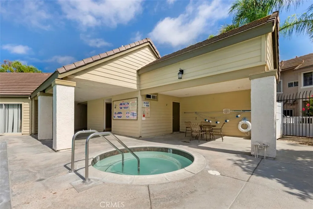 24392 Kingston Court Unit 72