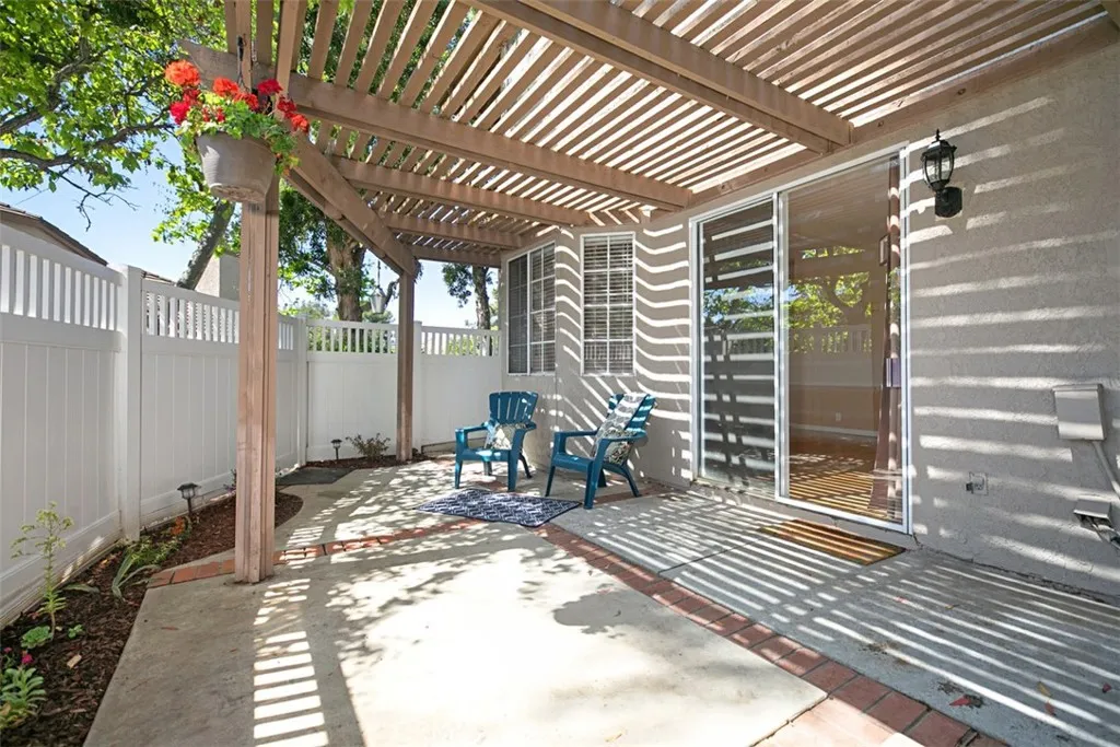 24392 Kingston Court Unit 72
