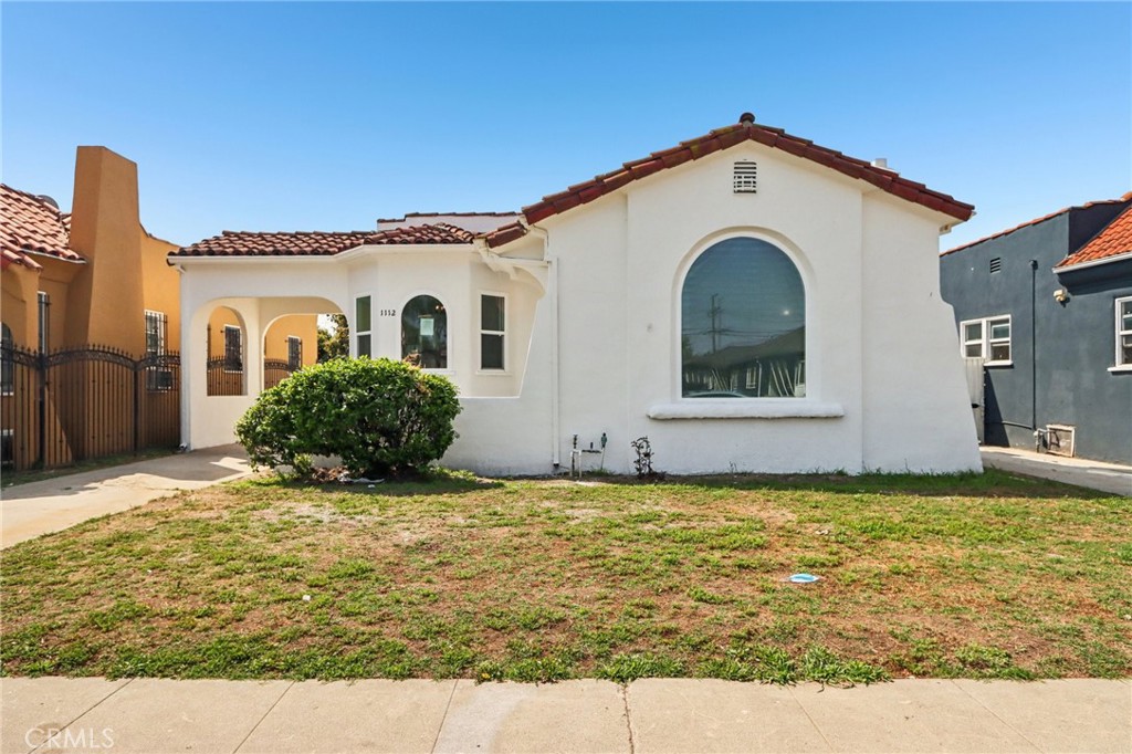 1112 W 64th Street
