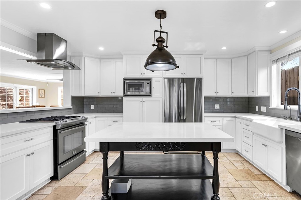 34061 Formosa Drive