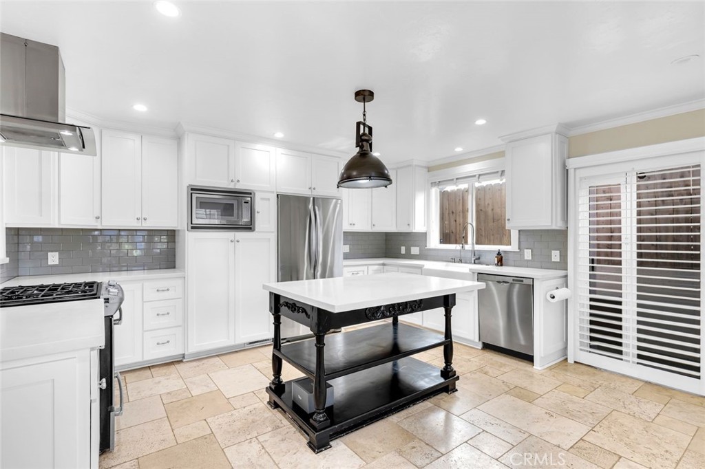 34061 Formosa Drive