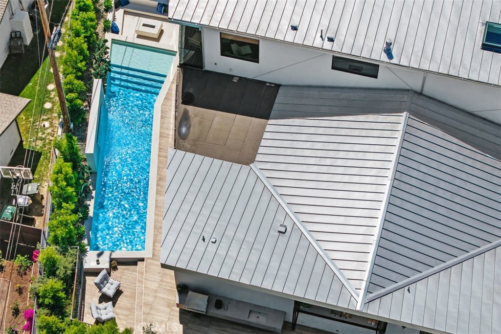 2398 Redlands Drive