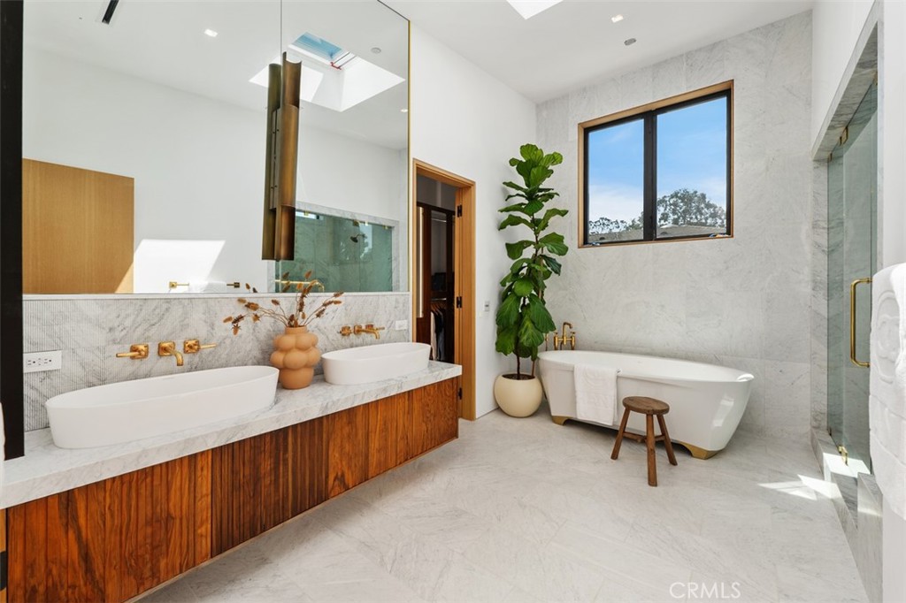 2398 Redlands Drive
