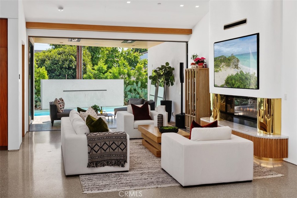 2398 Redlands Drive