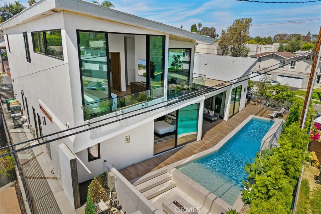 2398 Redlands Drive