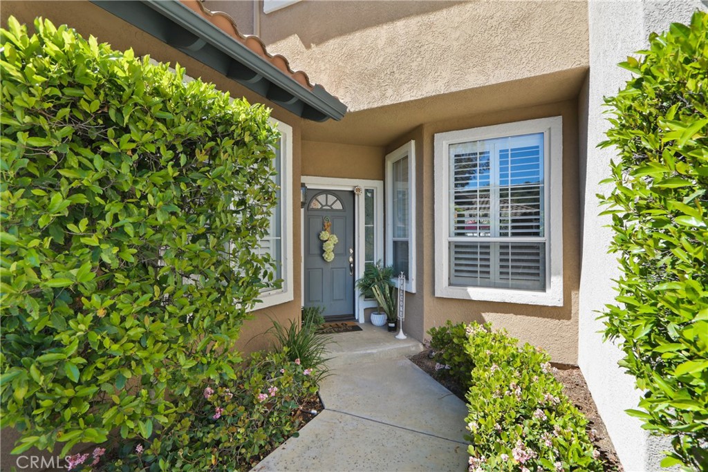 98 Mira Mesa