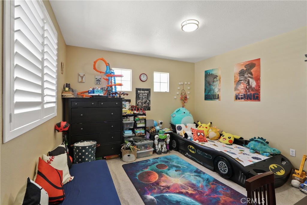 98 Mira Mesa