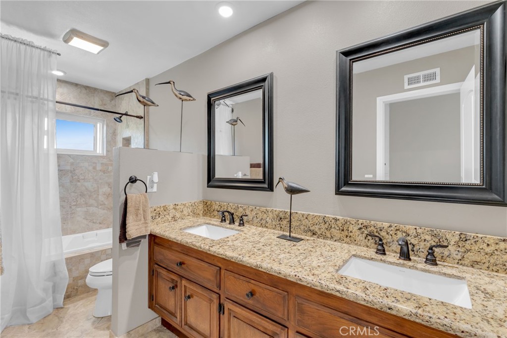 17481 Amaganset Way
