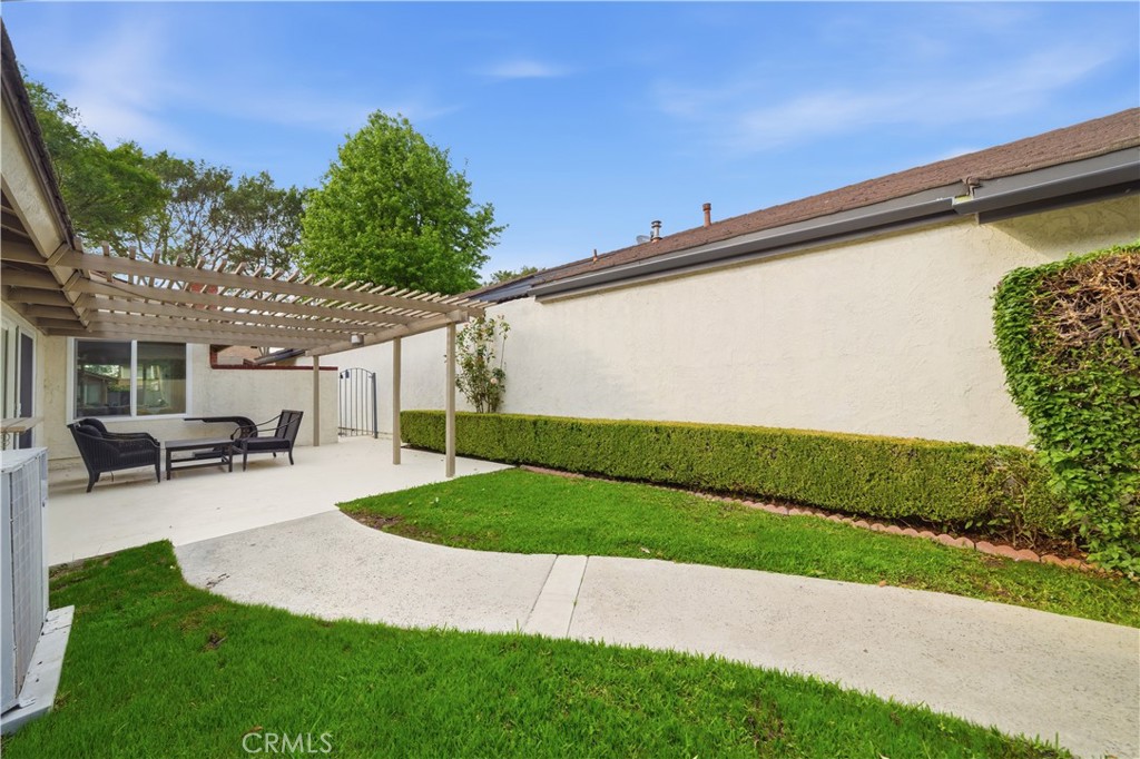 14332 Pinewood