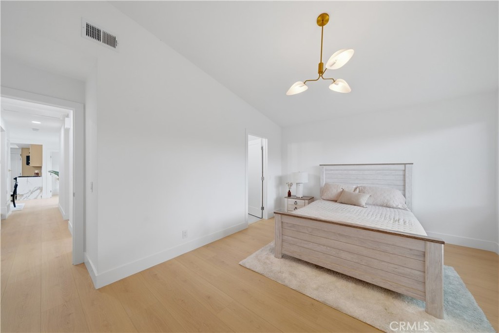 14332 Pinewood