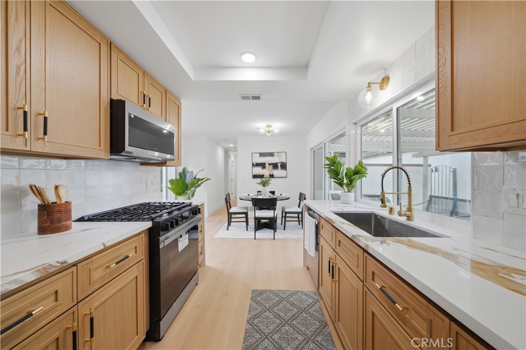 14332 Pinewood