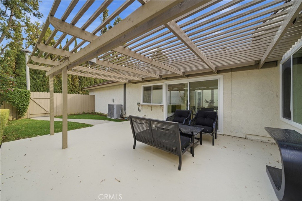 14332 Pinewood