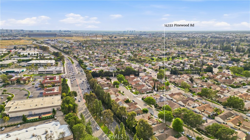 14332 Pinewood