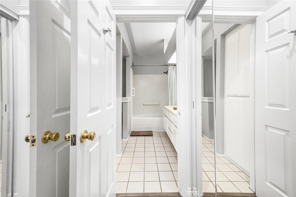 5146 Dorado Drive 106