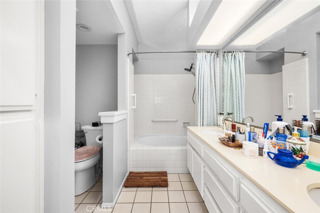 5146 Dorado Drive 106