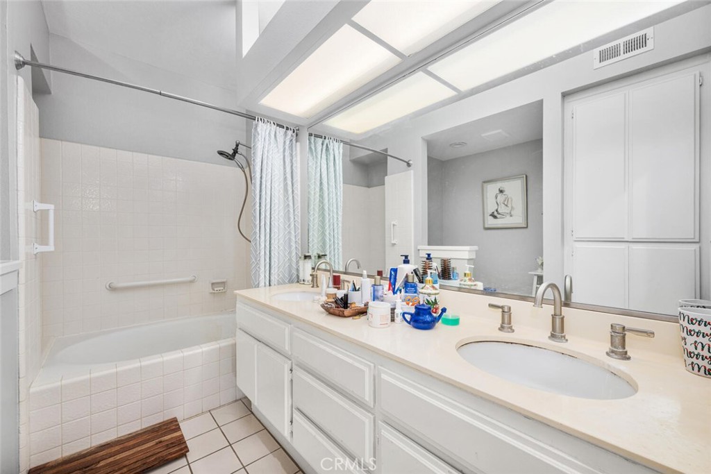 5146 Dorado Drive 106