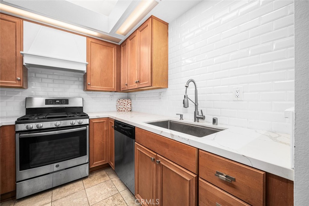5146 Dorado Drive 106