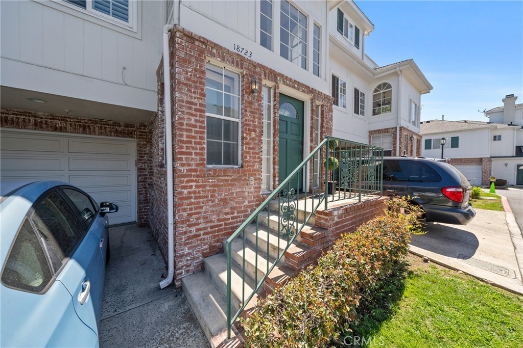 18723 Chapel Lane