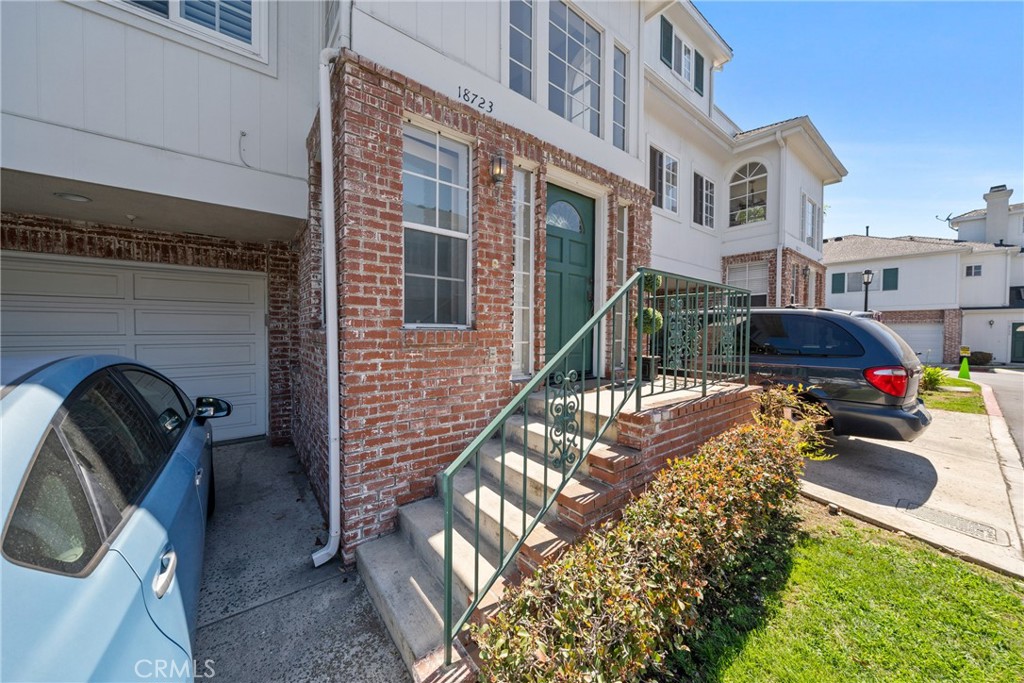 18723 Chapel Lane