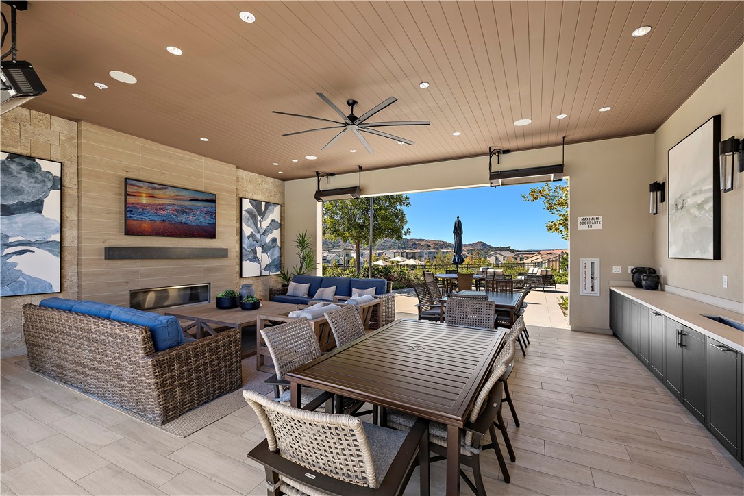 752 Sunrise Road