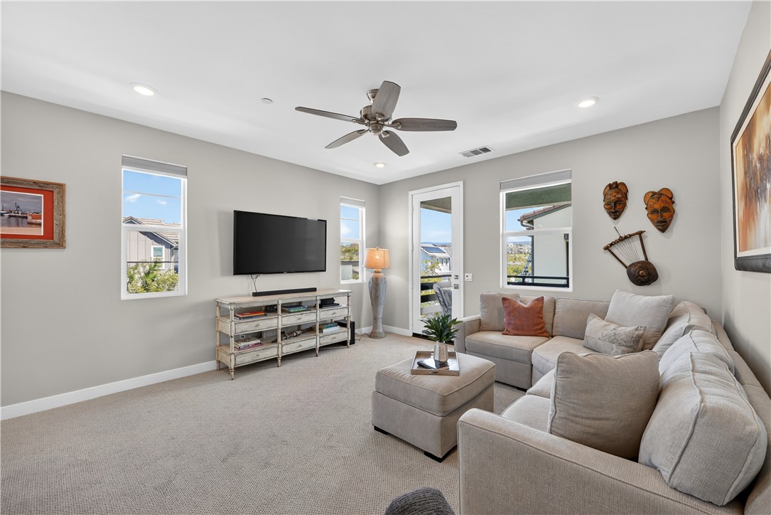 752 Sunrise Road