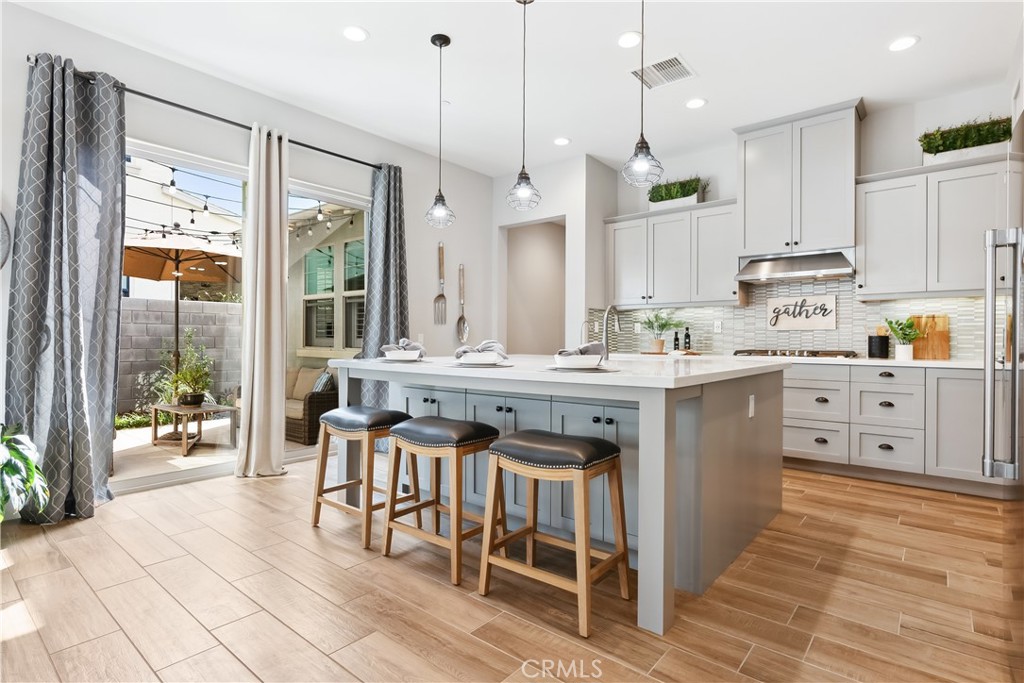 27 Alienta Lane