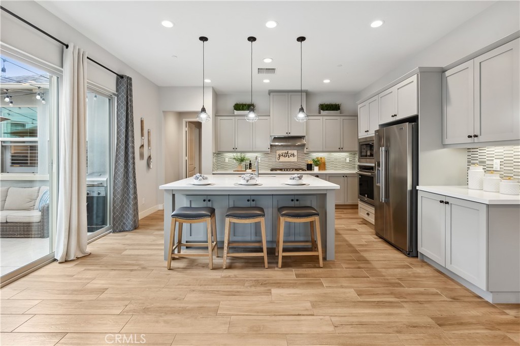 27 Alienta Lane