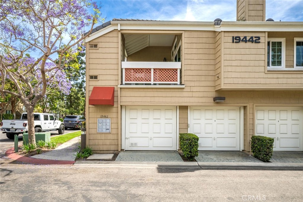 19442 Sunray Ln 202