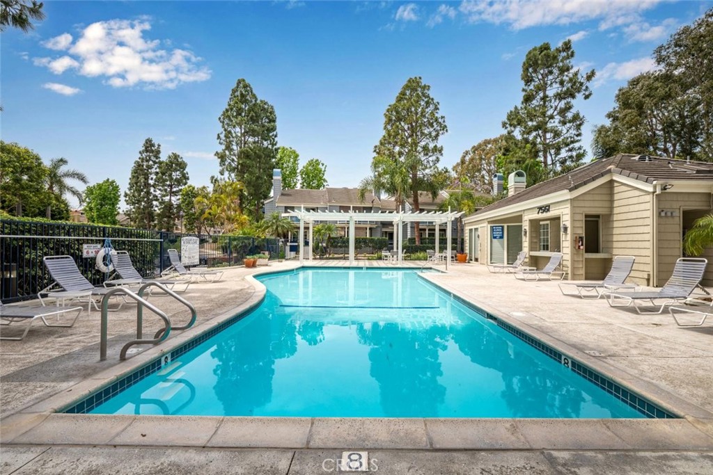 19442 Sunray Ln 202