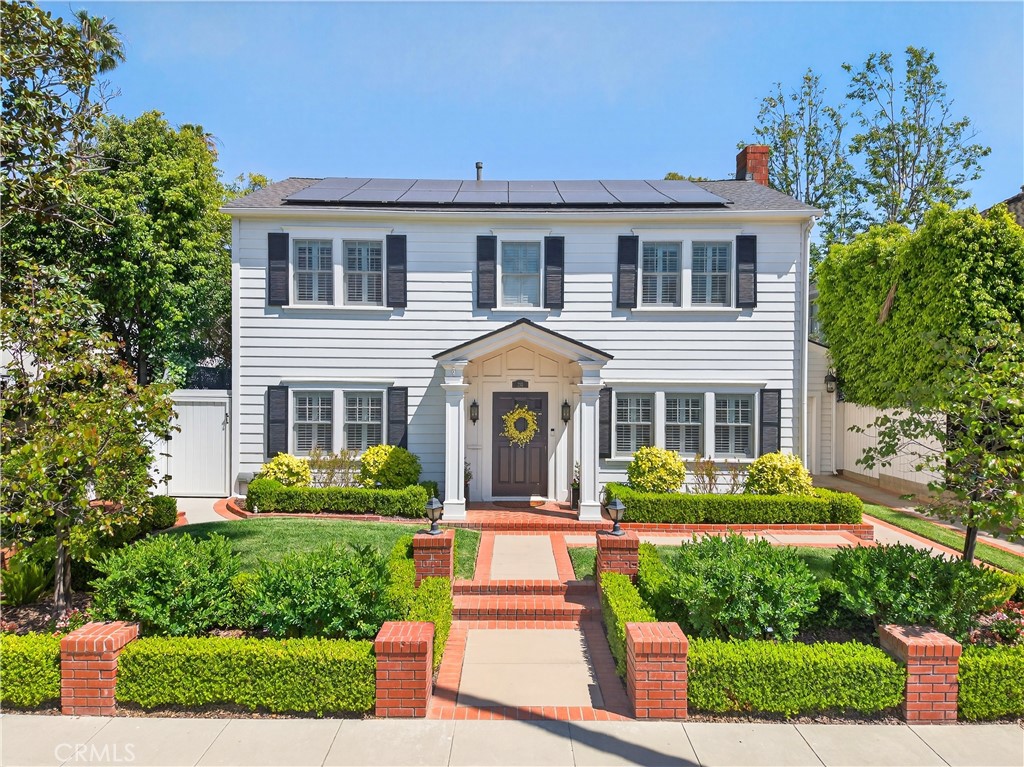 210 Bennett Avenue