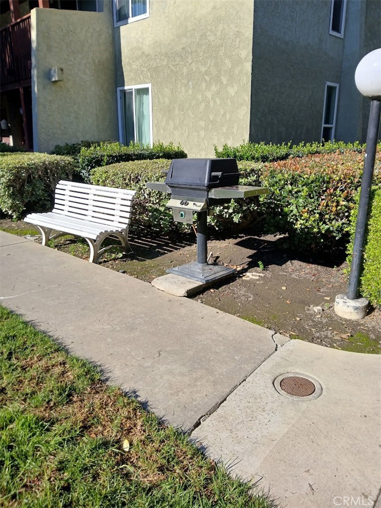 1000 W Macarthur Boulevard 114