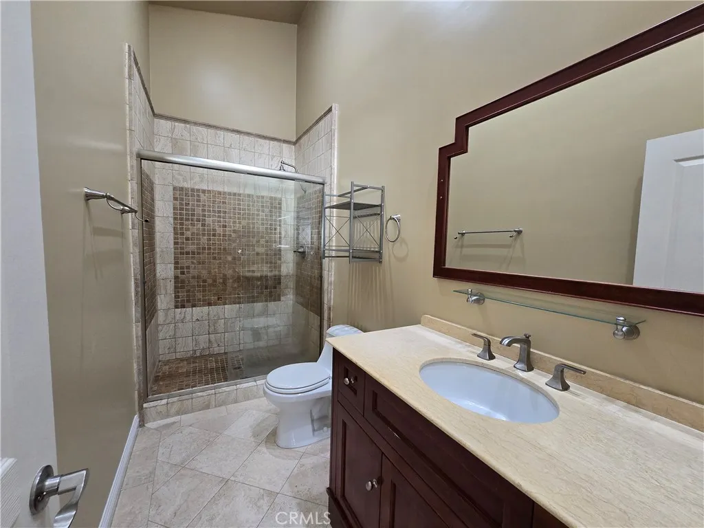1154 S Barrington Unit 312