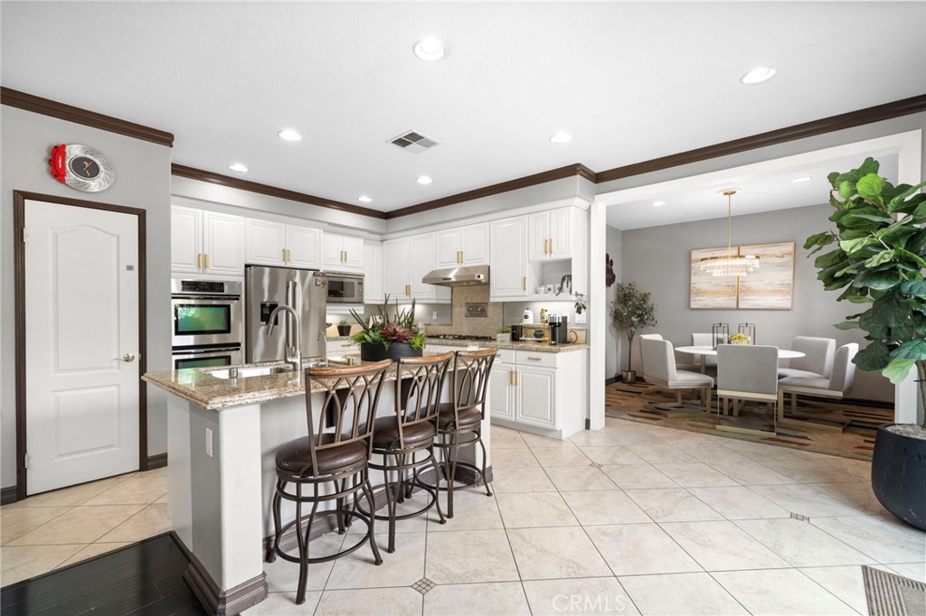 5895 E Camino Manzano