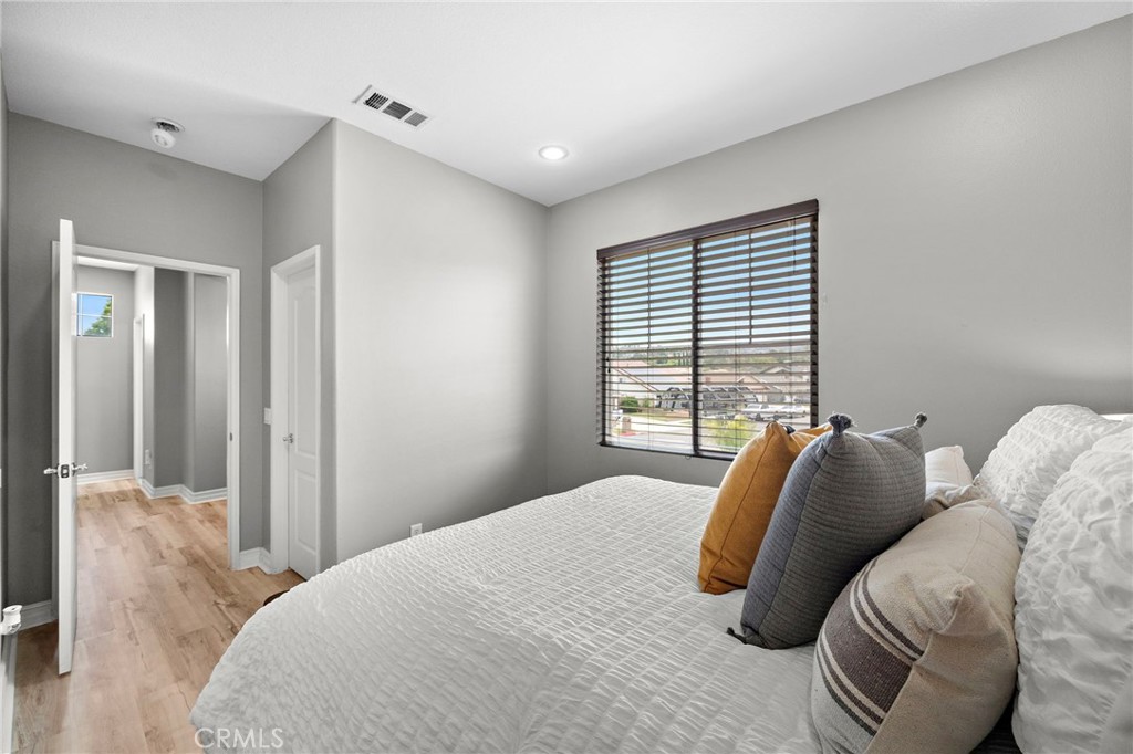 5895 E Camino Manzano