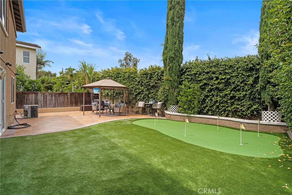 5895 E Camino Manzano