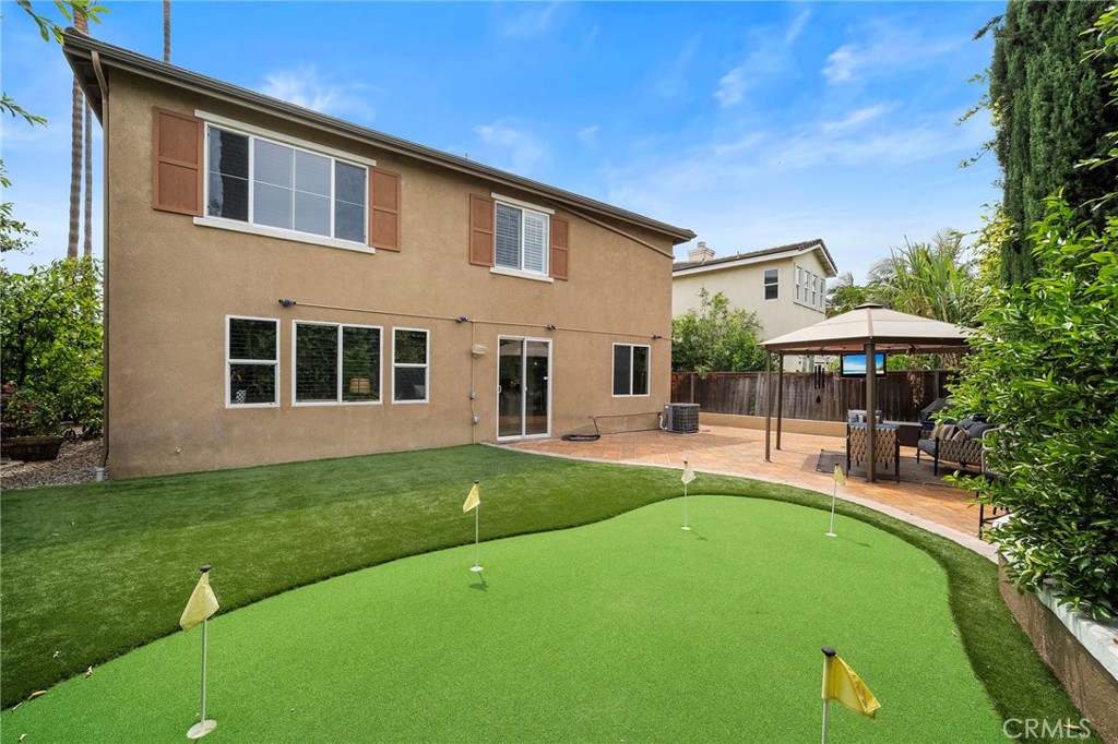 5895 E Camino Manzano