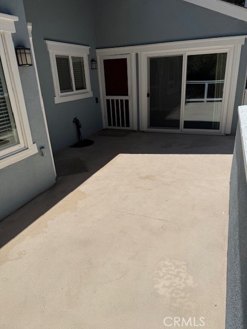 700 E Lake