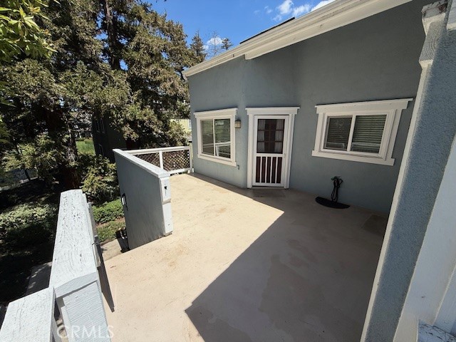 700 E Lake