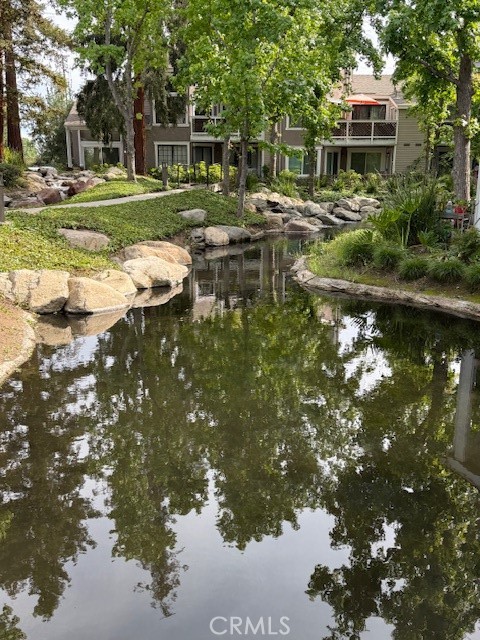 700 E Lake