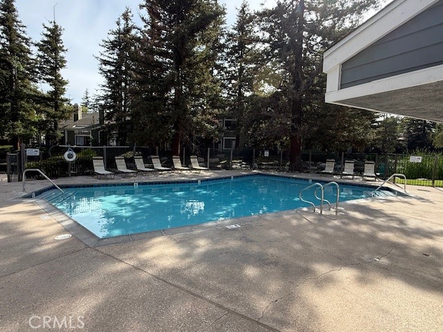 700 E Lake