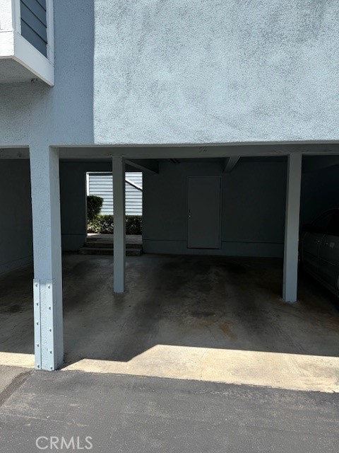 700 E Lake