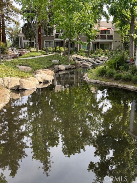 700 E Lake