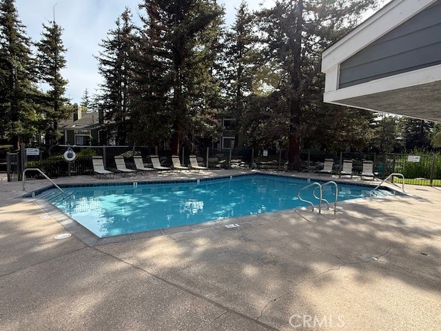 700 E Lake
