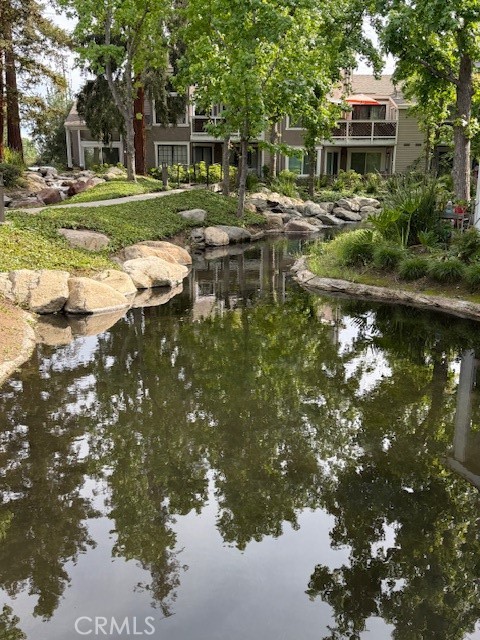 700 E Lake
